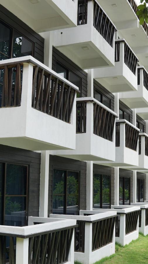 Aman Dan Laut Hotel Pulau Perhentian Kecil Exterior foto